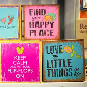 Cape Shore Wood Box Signs